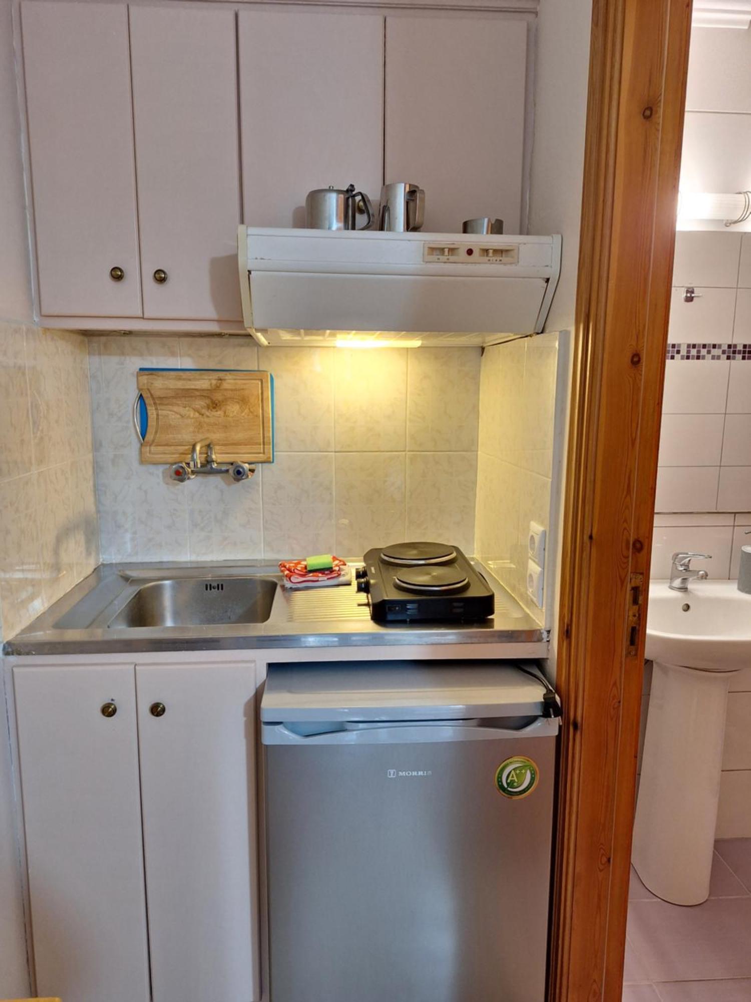 George Studios Vaszilikí Szoba fotó